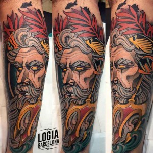 tatuaje_brazo_dios_griego_zeus_felipe_videira_logia_barcelona   